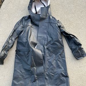 lululemon athletica Black Waterproof Hooded Raincoat